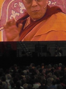 Klausens SERIELLO Der Dalai Lama in Frankfurt 30.7.2009 Commerzbank Arena